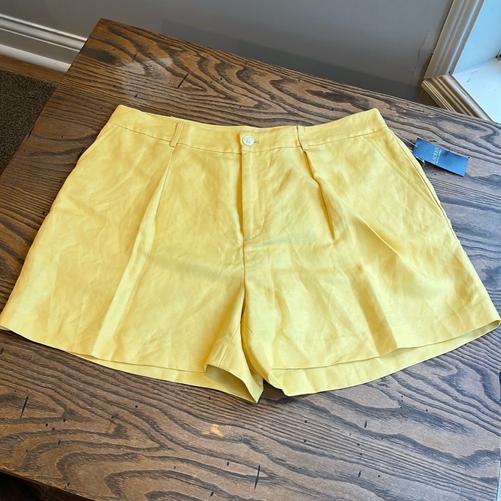NEW! Lauren Ralph Lauren butter yellow linen blend pleated Shorts 14
